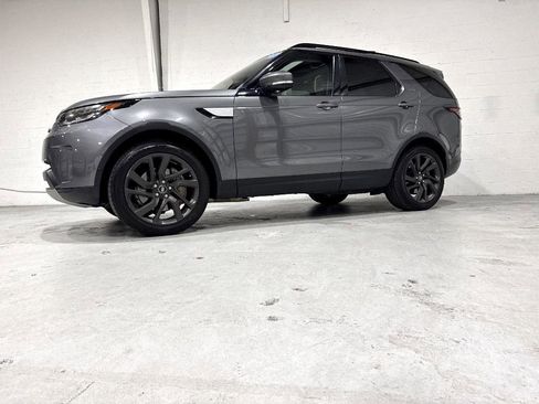 Used 2018 Land Rover Discovery HSE image 20