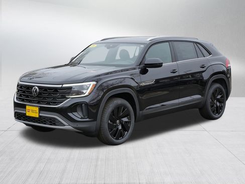 New 2026 Volkswagen Atlas Cross Sport SE image 2