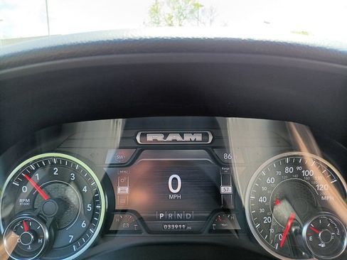 Used 2023 RAM 1500 Big Horn AWD/4WD image 5