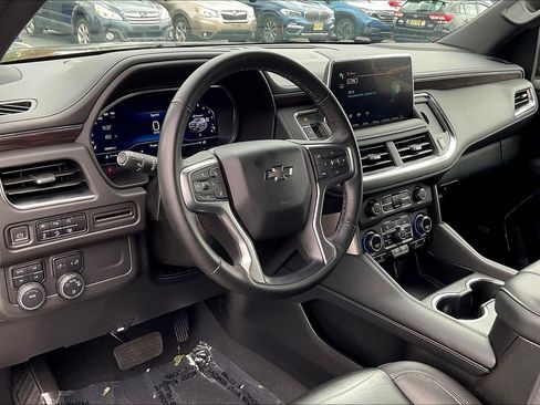 Used 2024 Chevrolet Tahoe Z71 w/ Luxury Package image 14