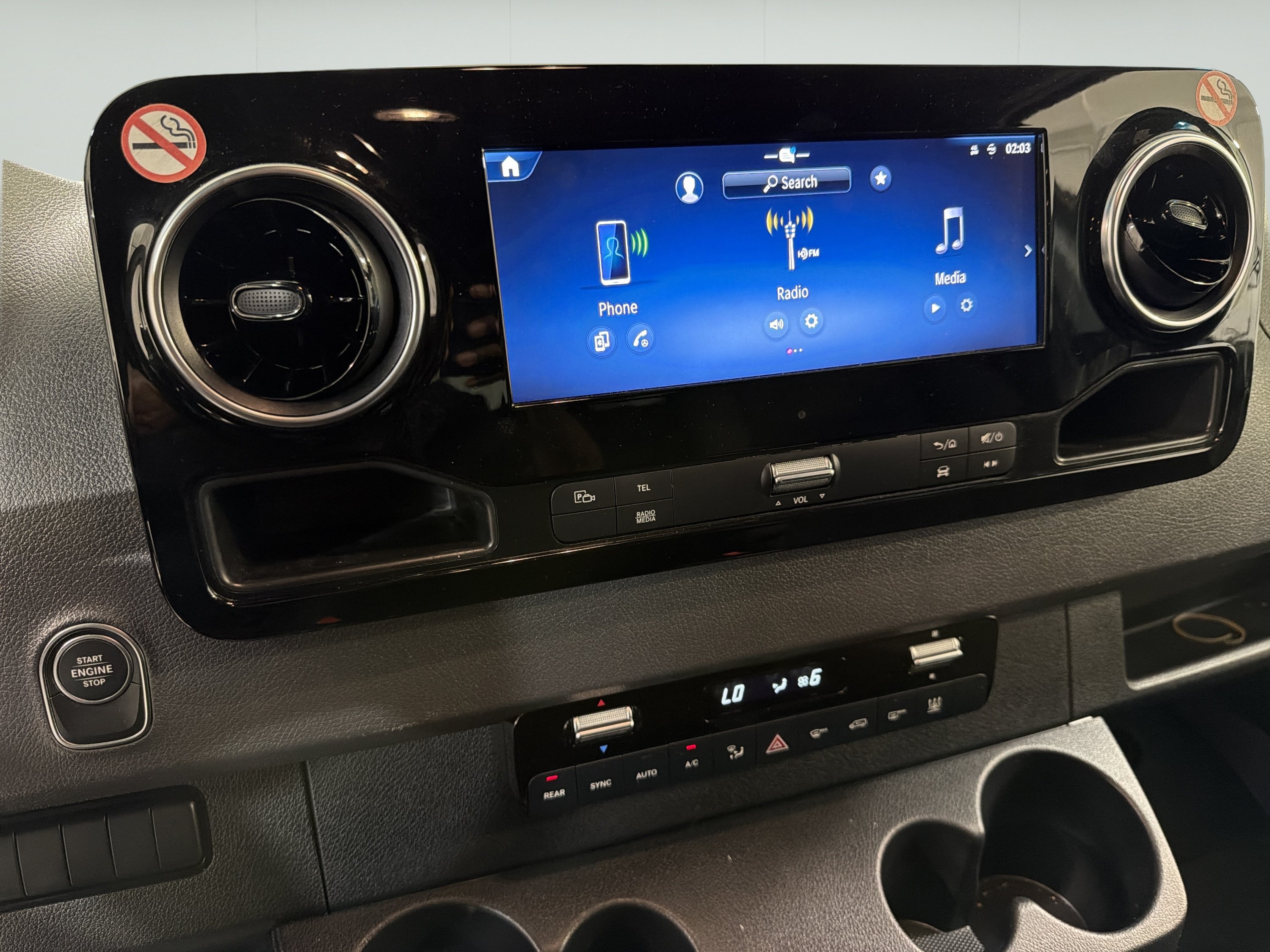Used 2025 Mercedes-Benz Sprinter 2500 image 17
