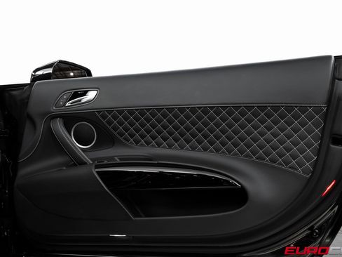 Used 2015 Audi R8 V10 image 26