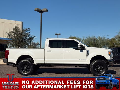 Used 2022 Ford F250 Lariat w/ Tremor Off-Road Package image 4