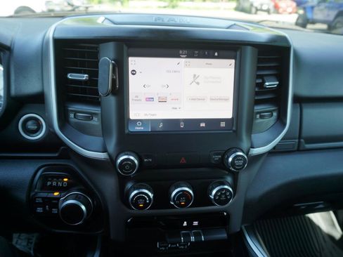 Used 2022 RAM 1500 Big Horn AWD/4WD image 18