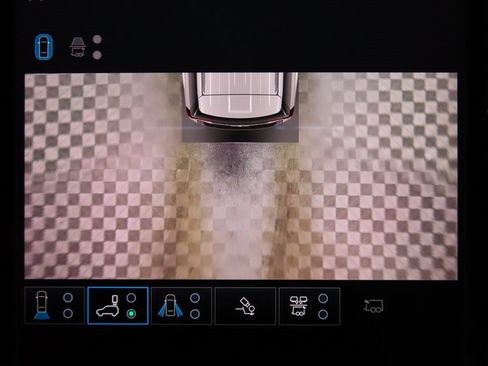 Used 2025 GMC Yukon Denali image 20