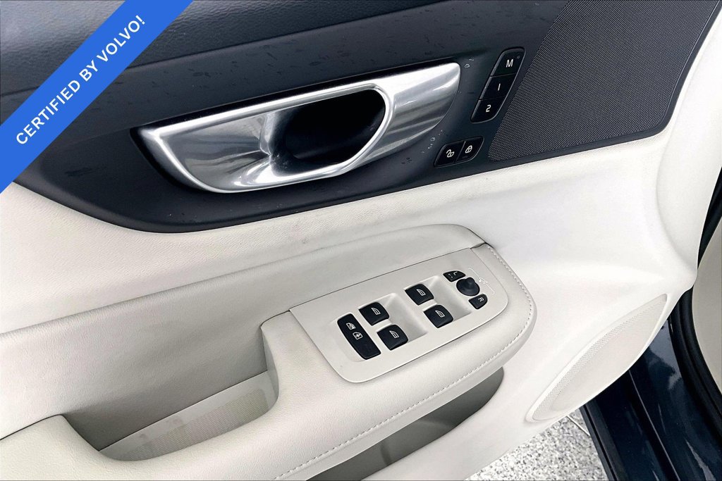 Used 2024 Volvo S60 T8 Plus w/ Protection Package Premier AWD/4WD image 31