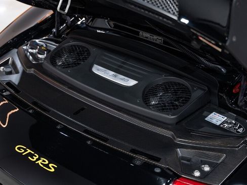 Used 2019 Porsche 911 GT3 RS RWD image 42