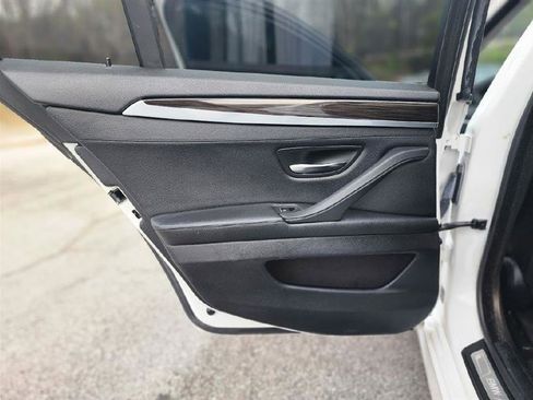 Used 2014 BMW 535d Sedan RWD image 18