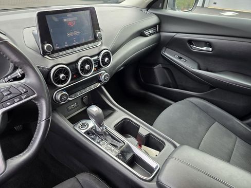 Used 2020 Nissan Sentra SV w/ Trunk Package image 21