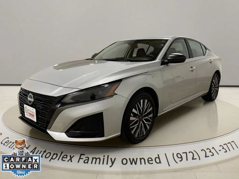 Used 2026 Nissan Altima 2.5 SV AWD/4WD image 1