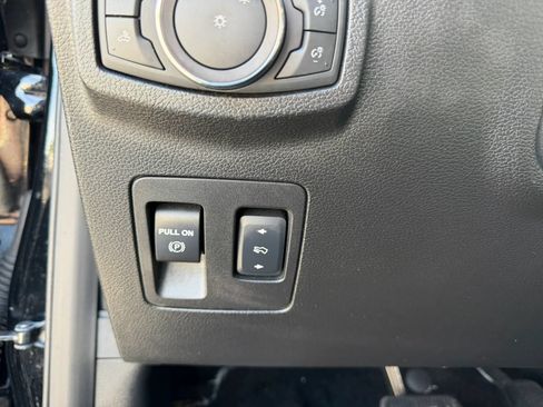 Used 2018 Ford F150 XLT w/ Equipment Group 302A Luxury RWD image 17