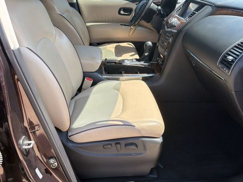 Used 2018 Nissan Armada Platinum w/ Interior Lighting Package RWD image 23