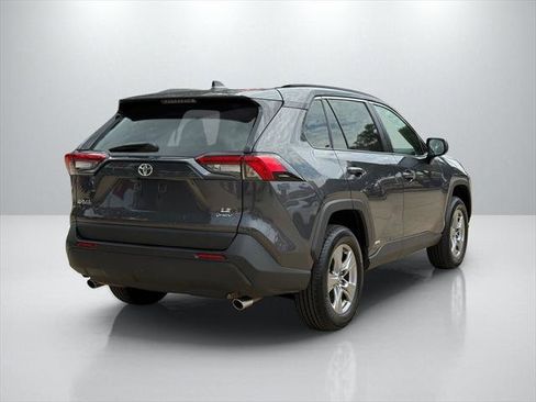 Certified 2025 Toyota RAV4 LE image 5