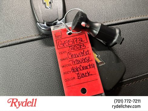 Used 2023 Chevrolet Traverse High Country image 22