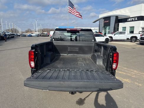 Used 2024 GMC Sierra 1500 SLE w/ X31 Off-Road Package AWD/4WD image 36