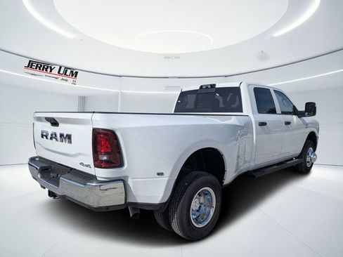 New 2026 RAM 3500 Tradesman AWD/4WD image 3