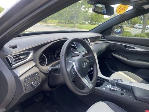 Used 2023 INFINITI QX55 Luxe w/ Cargo Package AWD/4WD image 14
