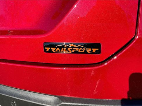 Used 2025 Honda Pilot TrailSport image 26