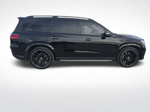 Used 2025 Mercedes-Benz GLS 450 4MATIC image 8