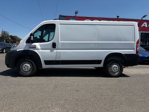 Used 2022 RAM ProMaster 1500 w/ Interior LED Lighting Group FWD image 4