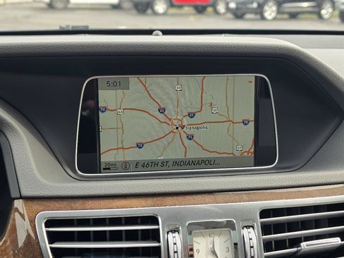 Used 2014 Mercedes-Benz E 350 4MATIC Sedan image 30