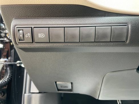 New 2026 Toyota Corolla LE FWD image 18