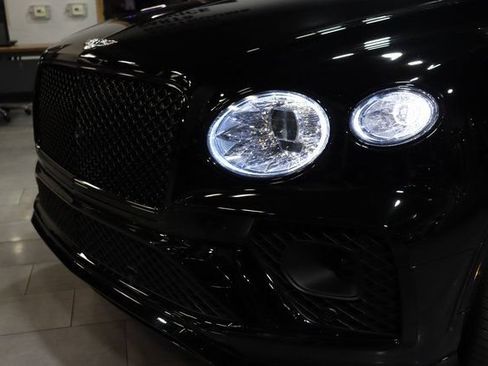 Used 2021 Bentley Bentayga Speed AWD/4WD image 7
