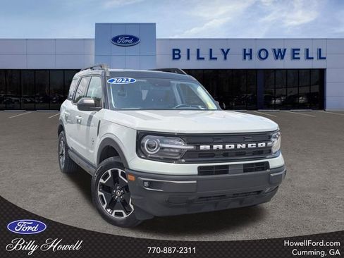 Certified 2023 Ford Bronco Sport Outer Banks w/ Tech Package AWD/4WD image 1