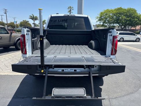 Used 2025 Ford F150 Raptor w/ Equipment Group 803A Raptor R AWD/4WD image 9