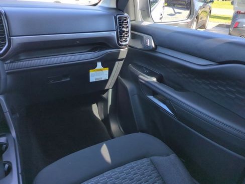 New 2025 Ford Ranger XLT w/ Black Appearance Package image 17