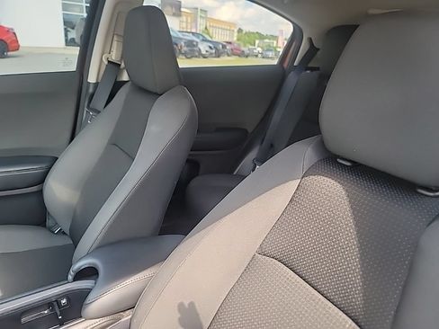 Used 2020 Honda HR-V EX image 10