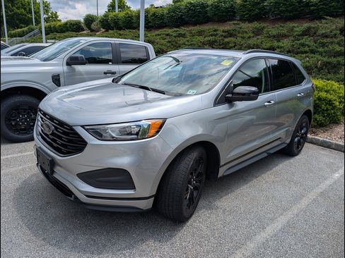 Used 2023 Ford Edge SE w/ Black Appearance Package AWD/4WD image 1