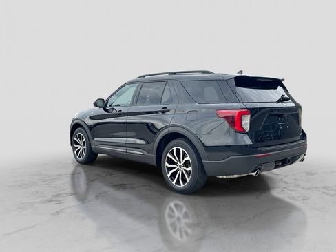 Used 2022 Ford Explorer ST-Line w/ Class IV Trailer Tow Package AWD/4WD image 5