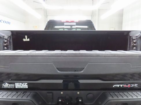 Used 2025 GMC Sierra 2500 AT4X w/ AT4X AEV Edition image 42