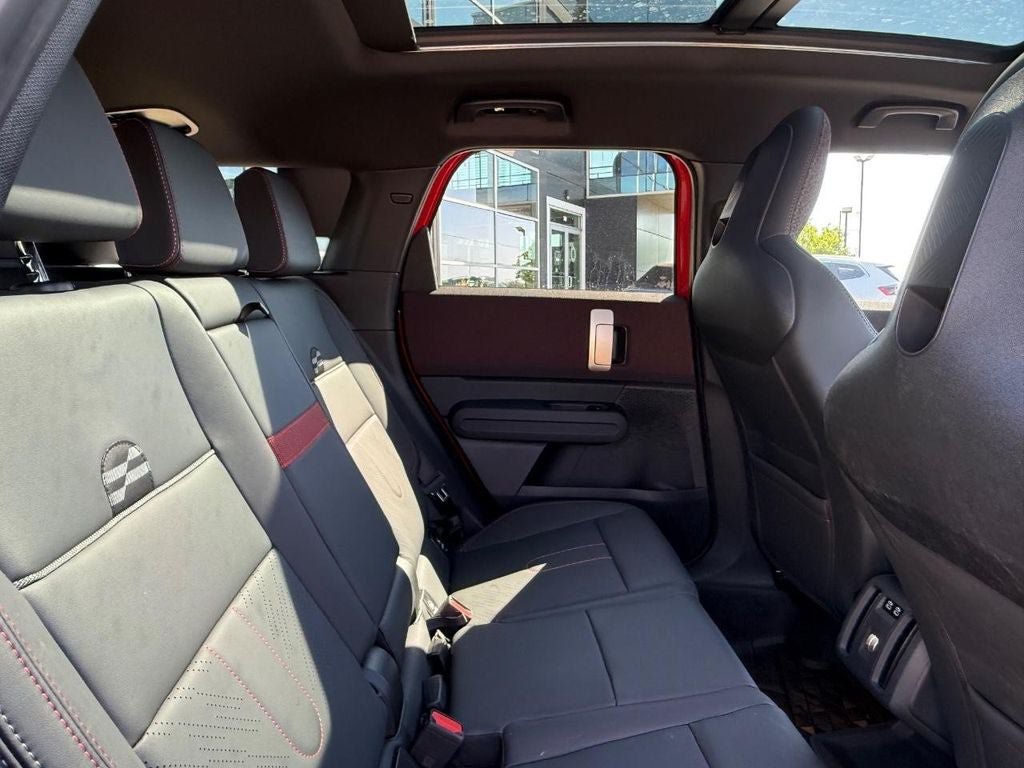 Used 2025 MINI Cooper Countryman John Cooper Works w/ Comfort Package Max AWD/4WD image 10