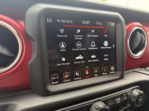 Used 2023 Jeep Gladiator Rubicon w/ LED Lighting Group AWD/4WD image 31