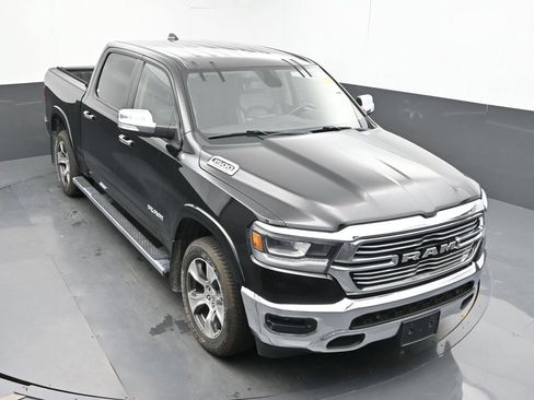 Used 2019 RAM 1500 Laramie AWD/4WD image 16