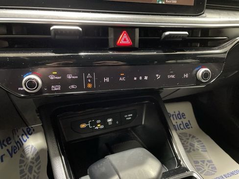 Used 2025 Kia K5 GT-Line image 29