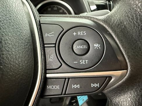 Used 2024 Toyota Camry LE image 12