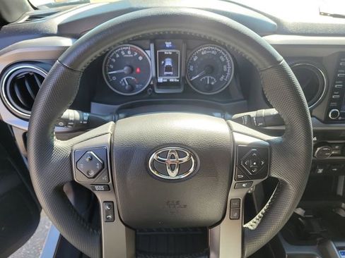 Used 2022 Toyota Tacoma SR image 20