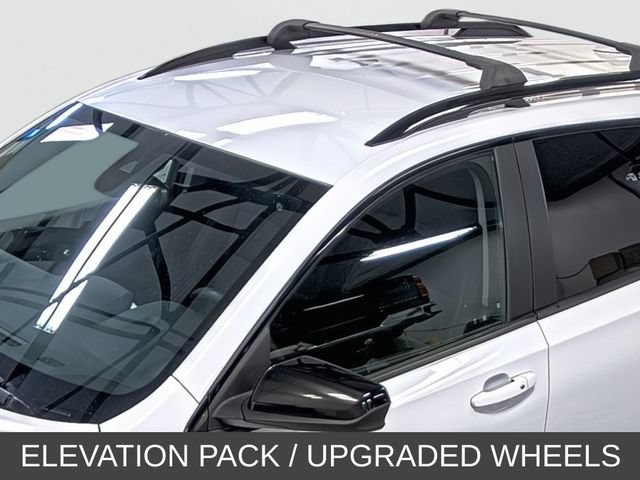 Used 2024 GMC Terrain SLE w/ Elevation Edition FWD image 9