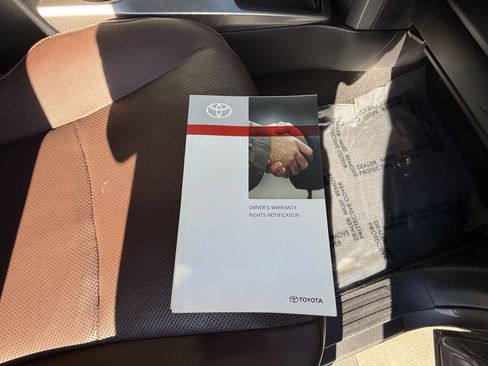 Used 2017 Toyota 4Runner Limited image 37