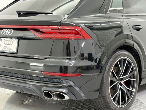 Used 2023 Audi SQ8 Prestige w/ Prestige Package AWD/4WD image 13