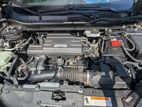 Used 2018 Honda CR-V Touring image 23