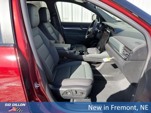New 2026 GMC Terrain AT4 w/ Convenience Package III AWD/4WD image 18