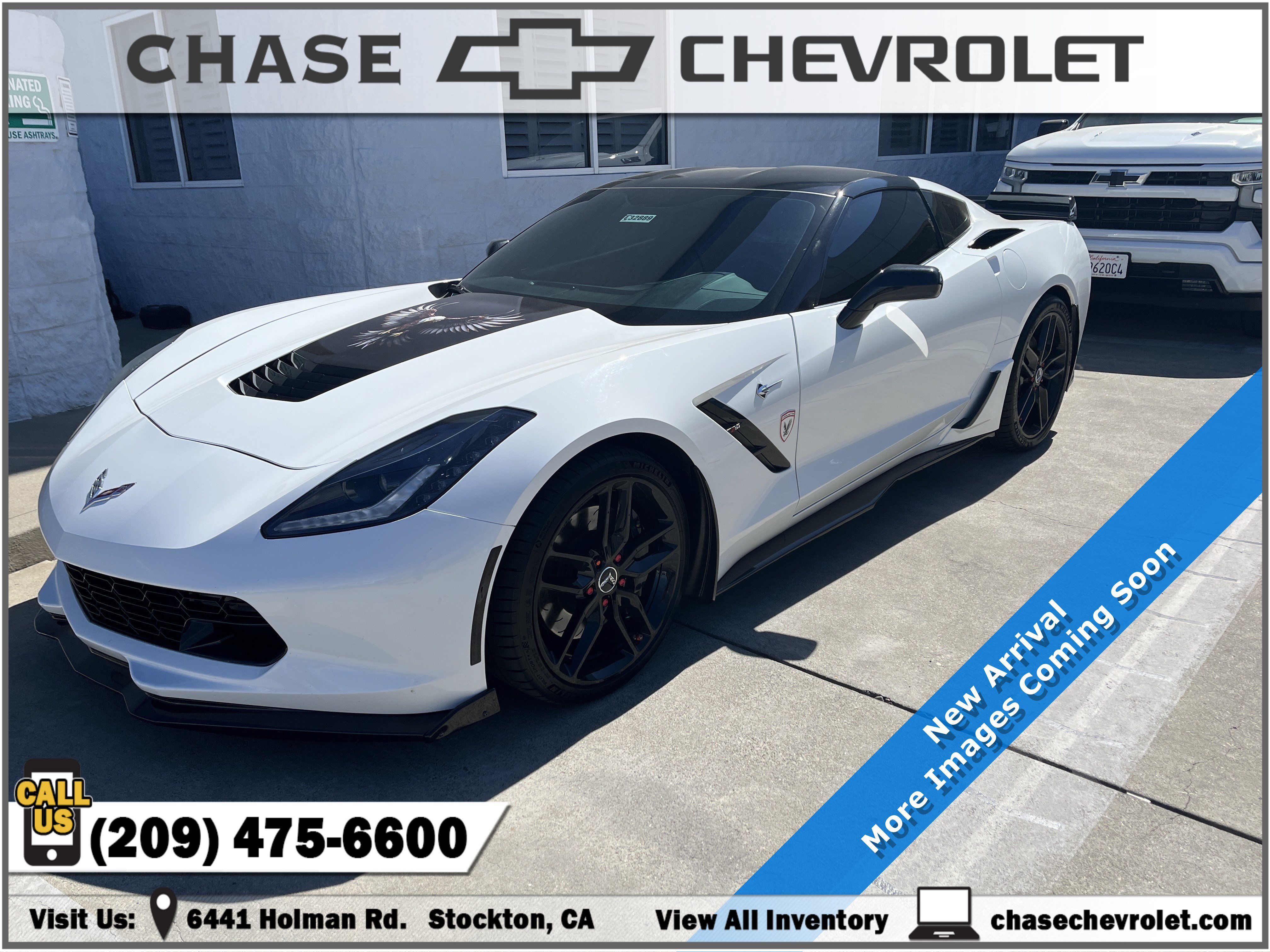 Used 2015 Chevrolet Corvette Stingray Coupe RWD image 1