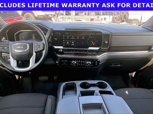 Used 2024 GMC Sierra 1500 Elevation AWD/4WD image 12
