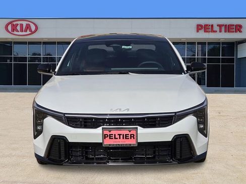 New 2026 Kia K4 GT-Line Turbo w/ GT-Line Premium Package FWD image 2