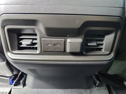 Used 2021 Chevrolet Silverado 1500 LT Trail Boss w/ Convenience Package II image 20