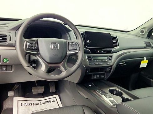 Used 2025 Honda Ridgeline RTL image 12